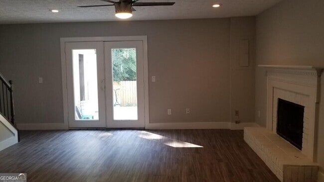 Photo - 8852 Long Beach Cir