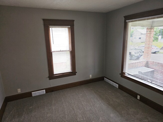 337 W Columbia St Unit 337