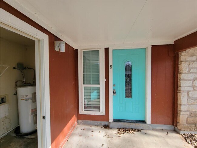 Photo - 2903 Catalina Dr