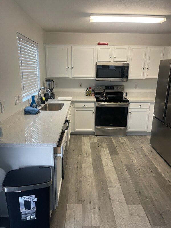 Photo - 1367 E 10th Pl