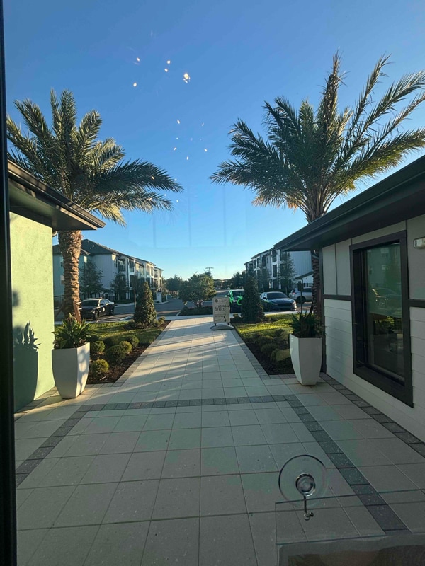 Building Photo - 775 Laura Oaks Blvd Rental