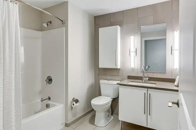 Photo - 75 Cowles Ln Unit 75