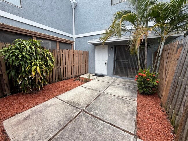 Building Photo - 30 Crossings Cir Unit A