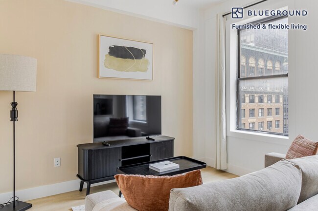 Photo - 161 W 54th St Apartment Unit FL10-ID1876