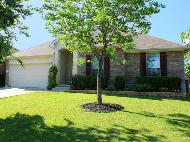 Building Photo - 930 Satellite View