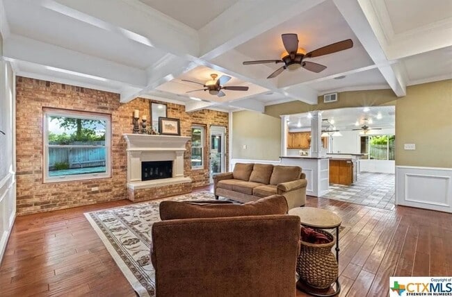 Photo - 3069 Summit Dr