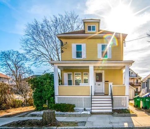 Photo - 14 Woodbine Rd (Medford, MA)