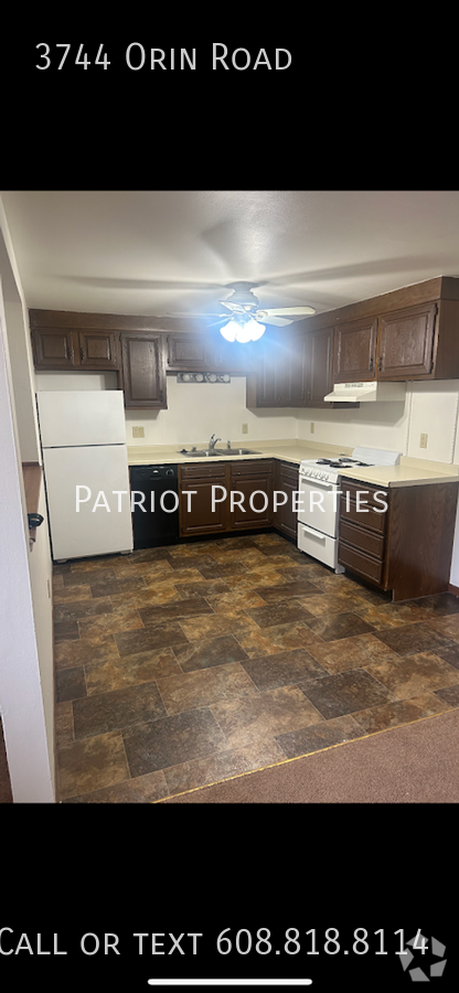 Building Photo - 1 bed/1 bath plus den in Madison, WI! Rental