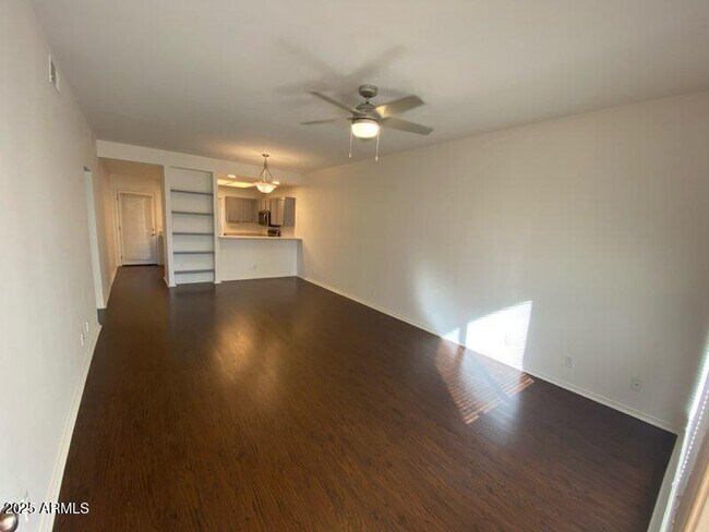 Photo - 1017 E Maryland Ave