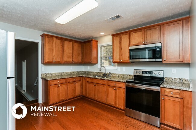 Photo - 1677 Pheasant Dr