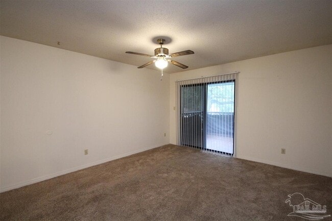 Photo - 7116 Pearson Rd