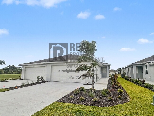 Building Photo - 20503 Hazelnut Ct S