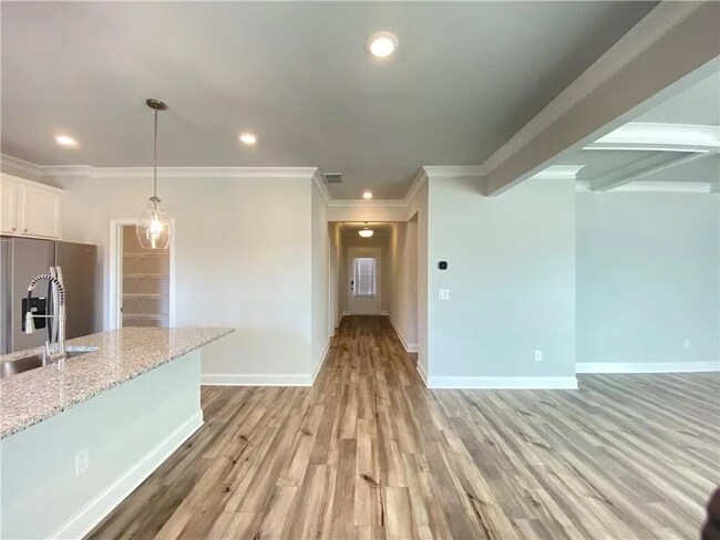 Photo - 384 Sterling Creek Way
