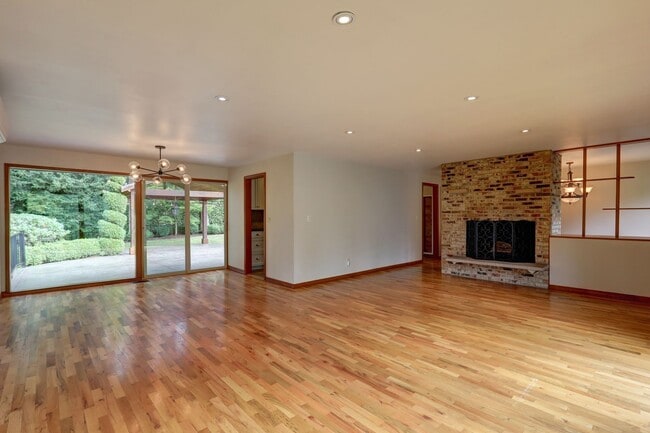 Photo - Welcome Home to Your Beautiful Oasis in En...