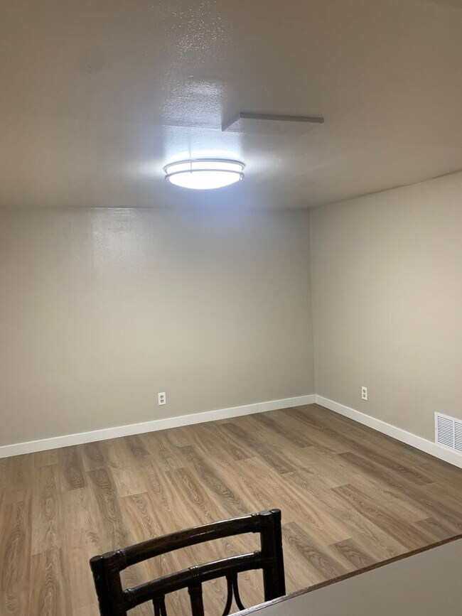 612 Terry Ave Apartment For Rent in Billings, MT