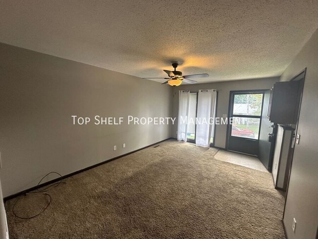 Photo - 2142 SE 9th St