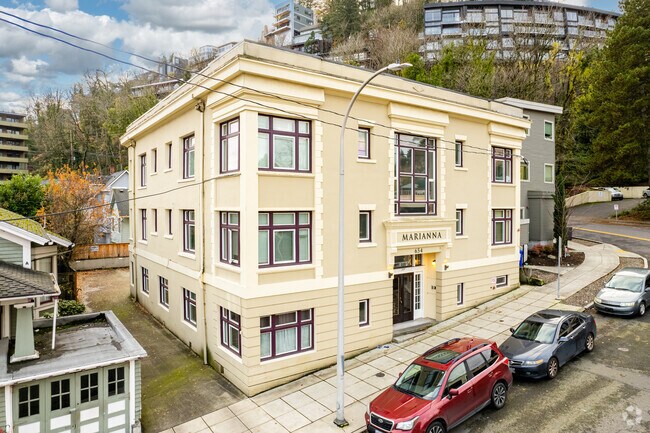 Photo - Marianna Apartments