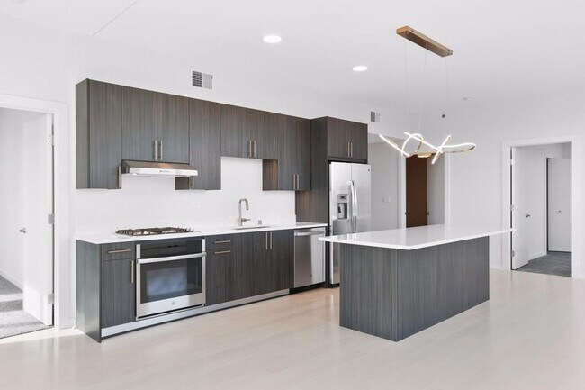 Photo - 1240 S 2nd St