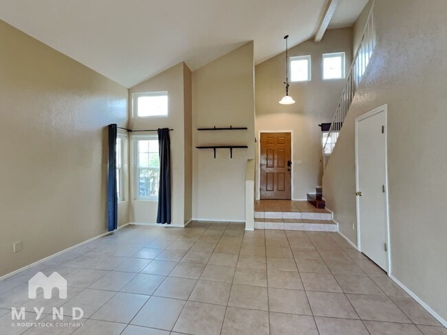 3233 W Avior Dr