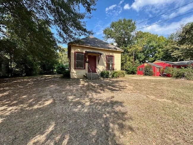 Building Photo - 2512 Merwin St