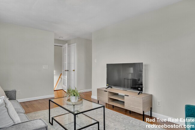 Photo - 74 Dunboy St Unidad 2