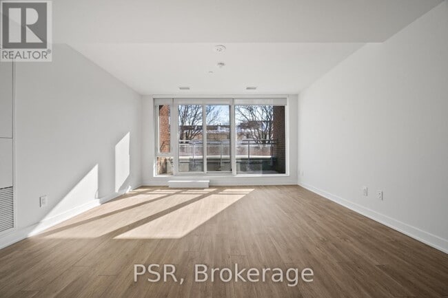 Photo - 299 Campbell Ave Unité 221