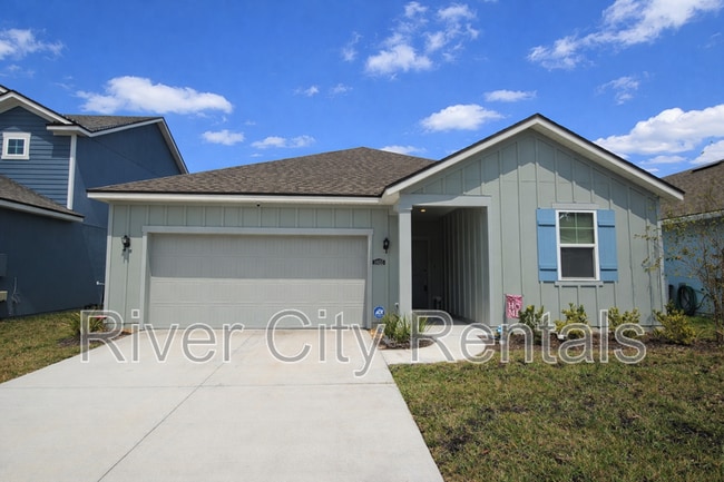 Building Photo - 14655 Macadamia Ln