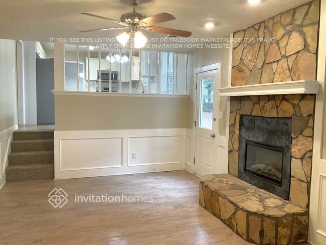 Photo - 1545 Haynes Ct SW
