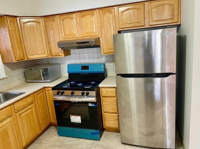 Photo - 203 Zabriskie St Unit 2