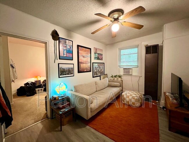 Photo - 37 Skyview Pl Unit #8
