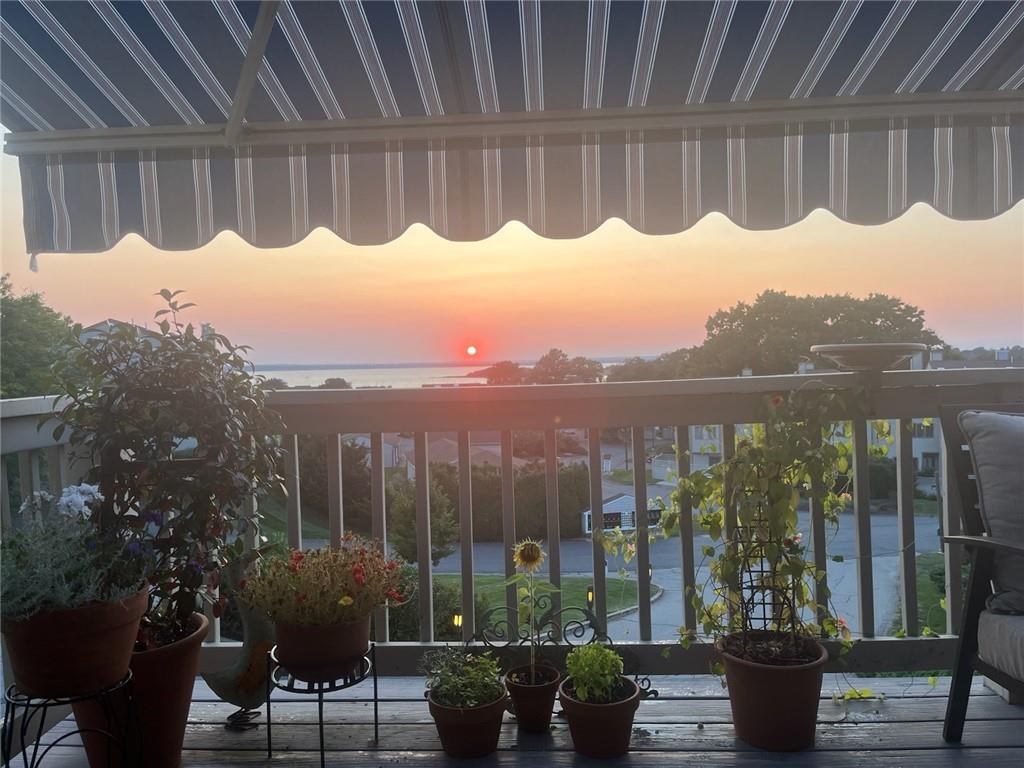 Photo - 143 Windward Ln