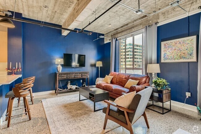 Building Photo - Furnished and Fabulous! Unit 6E Rental