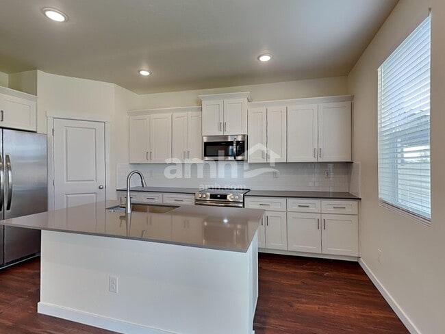 Photo - 9364 W Shumard St