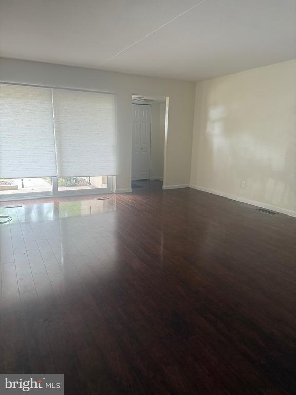 Photo - 76 Old Forge Crossing