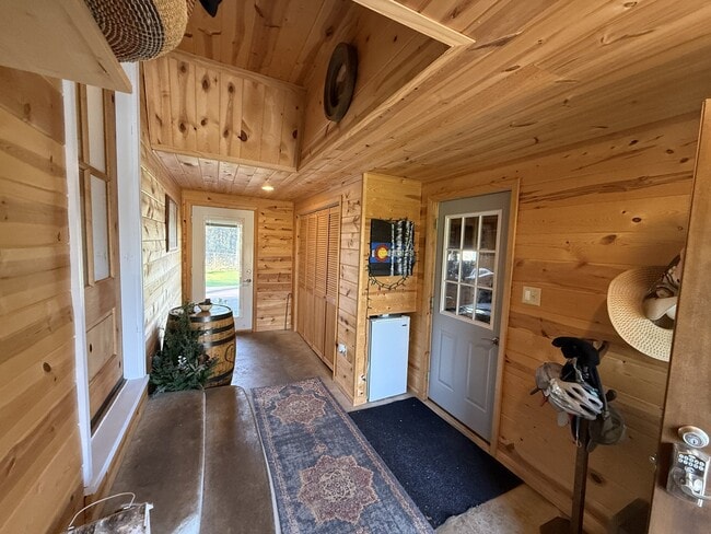 Photo - W3798 Highview Dr