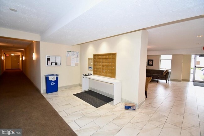 Photo - 10320 Westlake Dr Unit E409