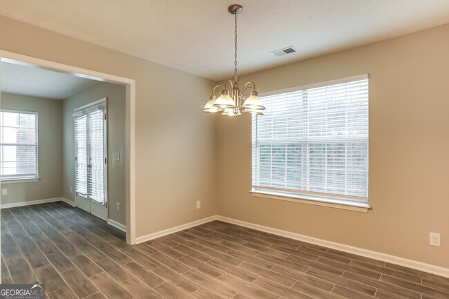 Photo - 78 Nellie Brook Dr SW