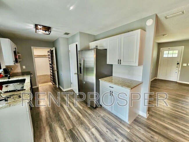 410 Albany Ave