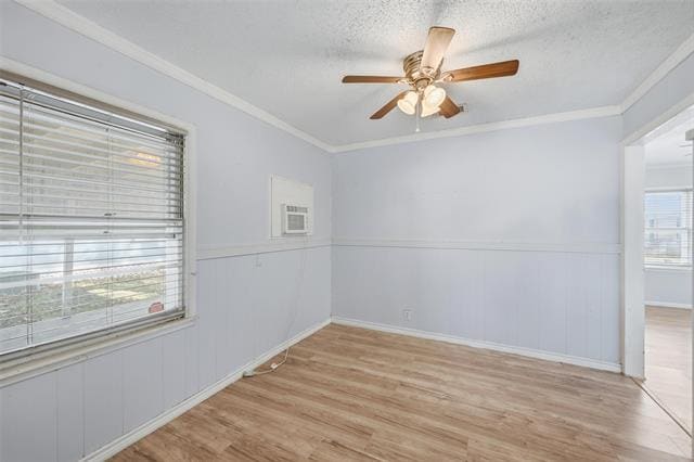 Photo - 406 N College St