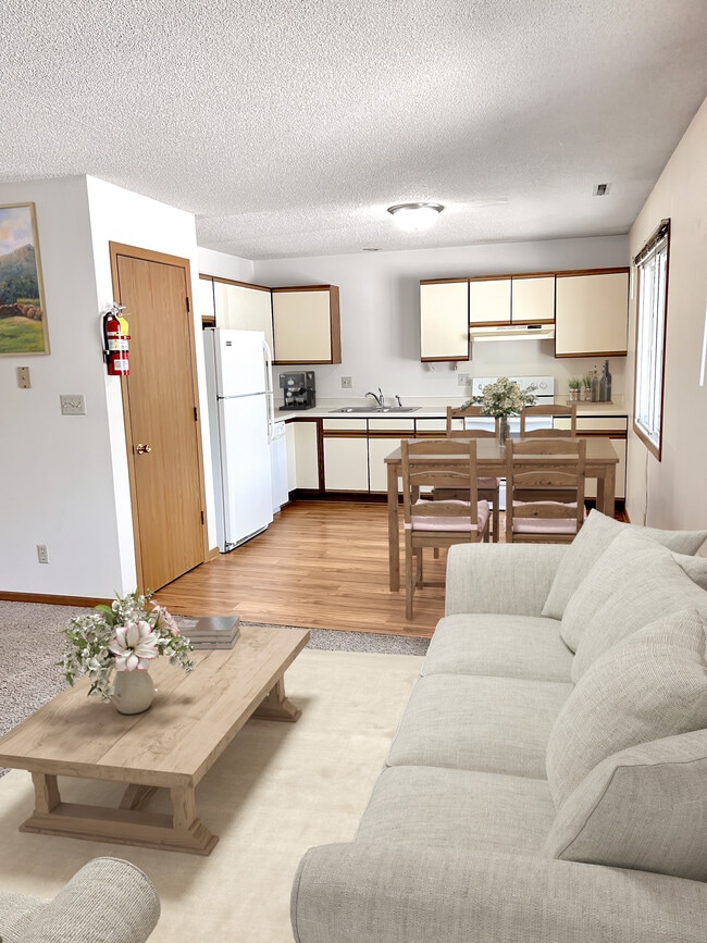 Building Photo - Delaware Woods Rental