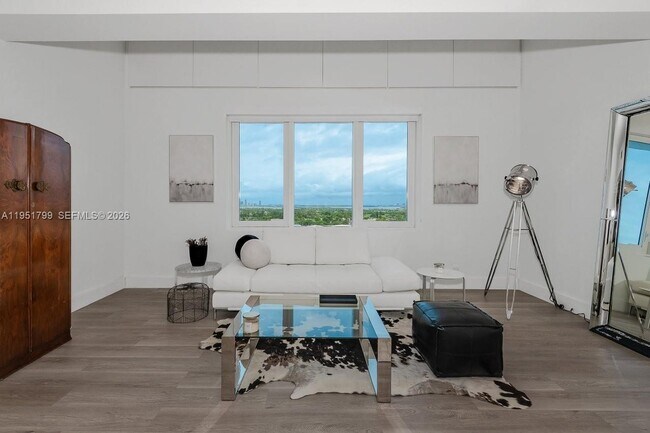 Photo - 2301 Collins Ave Unit 1636