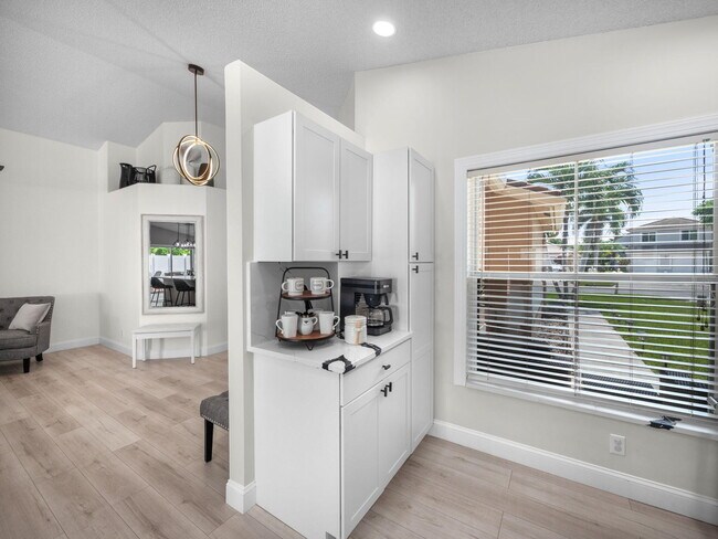 6344 Barton Creek Cir