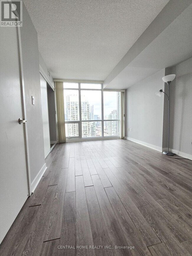 Photo - 15 Fort York Blvd Unit 3906