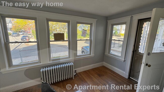 Photo - 54 Hooker Ave