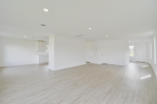 Photo - 18566 Cepagatti Dr