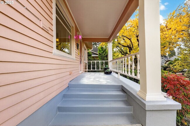 Photo - 3748 NE 23rd Ave