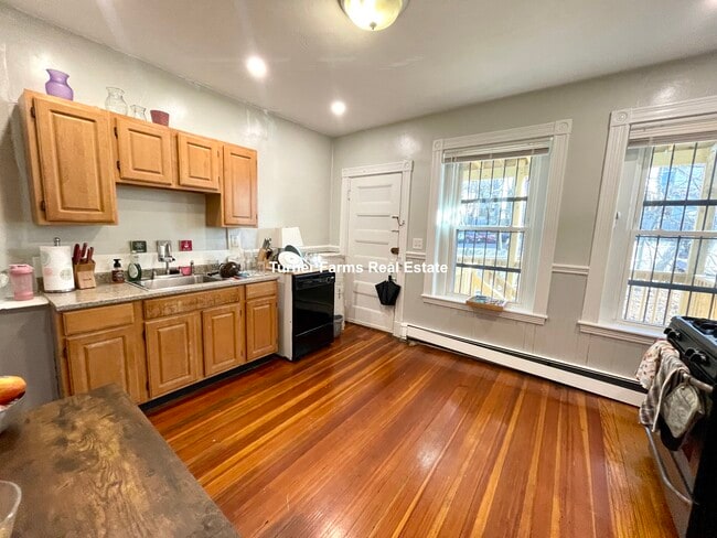 Photo - 862 Huntington Ave Unit 3
