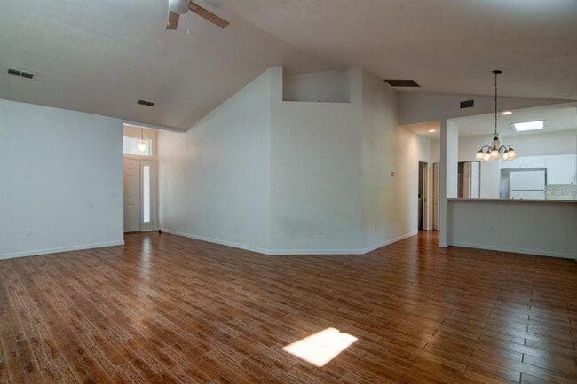 Photo - 2128 NW 47 Pl