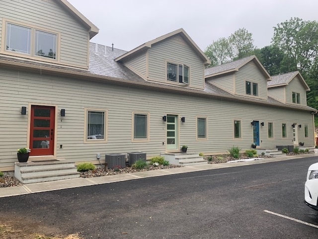 Entrance - 115 Genesee St Townhome