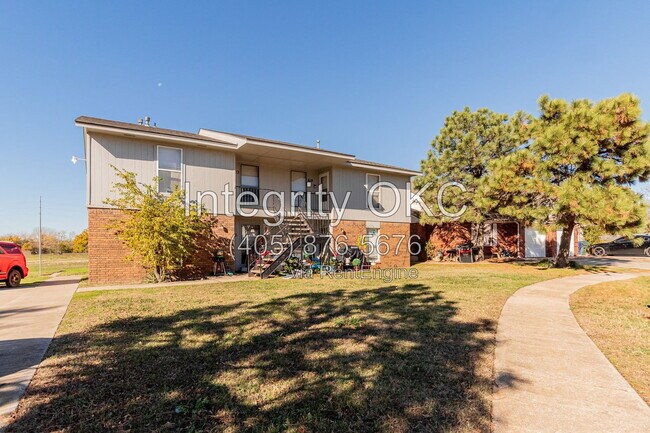 Photo - 618 Welston Cir